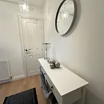 Bliss On The Bay - Part Of The The Bay Village With Pool, Gym And Direct Access, Pub, Restaurant, Tennis And Meadows Walks Dom wakacyjny Filey