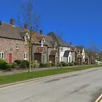 Bliss On The Bay - Part Of The The Bay Village With Pool, Gym And Direct Access, Pub, Restaurant, Tennis And Meadows Walks *
