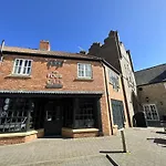 Bliss On The Bay - Part Of The The Bay Village With Pool, Gym And Direct Access, Pub, Restaurant, Tennis And Meadows Walks *