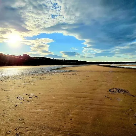 Bliss On The Bay - Part Of The The Bay Village With Pool, Gym And Direct Access, Pub, Restaurant, Tennis And Meadows Walks Vakantiehuis Filey