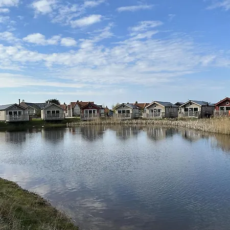 Bliss On The Bay - Part Of The The Bay Village With Pool, Gym And Direct Access, Pub, Restaurant, Tennis And Meadows Walks Filey